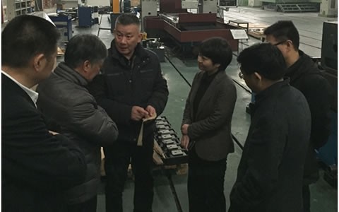 浦江縣委副書記、代縣長(zhǎng)俞佩芬一行考察杭機(jī)股份